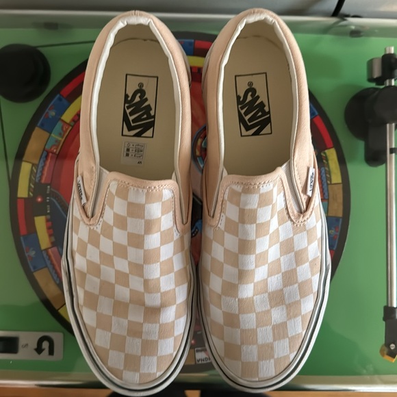 Vans Classic Checkerboard Slip-On Light Pink & White - Picture 3 of 7
